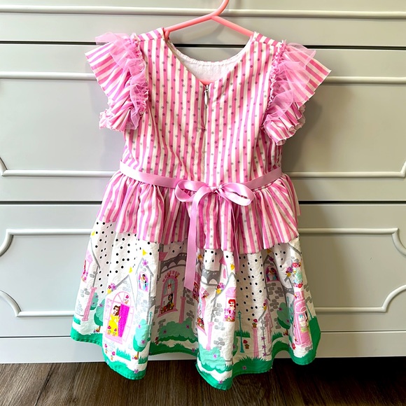 Disney Princess Dress - Picture 2 of 3